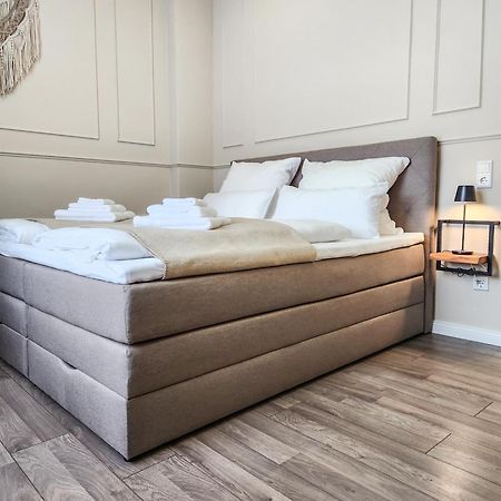 Geli Homes L1 - 2X Zimmer, 2X Kingsize Bett, 1 Bis 4 Personen, Parkplatz, Tv, Wifi, Top Kueche, Kaffee, Tee Lünen Zewnętrze zdjęcie
